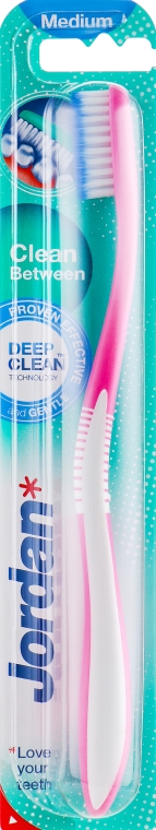 Зубная щетка для чувствительных зубов и десен, средней жесткости, розовая - Jordan Clean Between  — фото N1