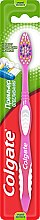 Зубна щітка "Прем'єр" сереньої жорсткості №2, рожева - Colgate Premier Medium Toothbrush — фото N1