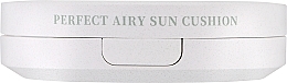 Солнцезащитный кушон для лица - Village 11 Factory Perfect Airy Sun Cushion SPF 50+ PA + + + + — фото N2