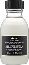 Шампунь для пом'якшення волосся - Davines Oi Absolute Beautifying Shampoo With Roucou Oil — фото N2