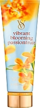 Парфумований лосьйон для тіла - Victoria’s Secret Vibrant Blooming Passionfruit — фото N1