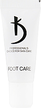 Духи, Парфюмерия, косметика Кремовый пилинг для ног - Kodi Professional Foot Cream-Peeling (мини)
