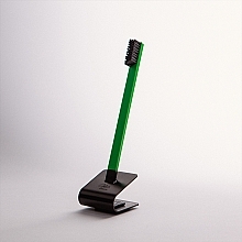 Зубна щітка мягкої жорсткості, лаймова з чорним матовим ковпачком - Apriori — фото N9