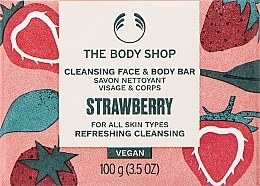 Мыло для лица и тела "Клубника" - The Body Shop Face And Body Strawberry Soap — фото N3