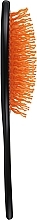 Щетка для волос массажная С0256-2, черная с оранжевым - Rapira — фото N2