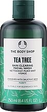 Парфумерія, косметика Гель для вмивання обличчя "Чайне дерево" - The Body Shop Tea Tree Skin Clearing Facial Wash 91% Natural Origin