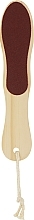 Тертка для ніг, дерев'яна - Beauty Line — фото N2