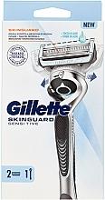 Духи, Парфюмерия, косметика Бритва с 2 сменными кассетами - Gillette SkinGuard Sensitive
