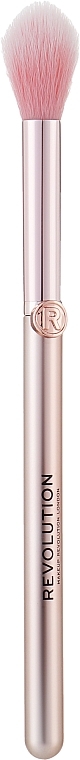 Пензель для макіяжу - Makeup Revolution Fluffy Highlighter Create Brush R5 — фото N1