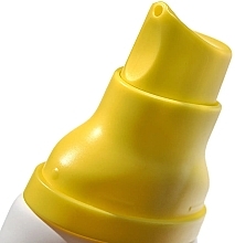 Сонцезахисний BB-крем для обличчя SPF30+ - Hillary VitaSun Tone-Up BB-Cream All Day Protect SPF30+ — фото N3