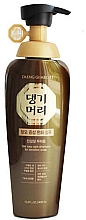 Оздоравливающий шампунь от выпадения волос - Daeng Gi Meo Ri Hair Loss Care Shampoo For Sensitive Scalp — фото N1