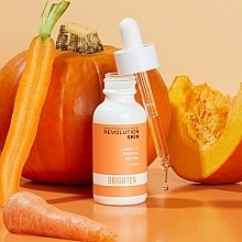 Восстанавливающая и осветляющая сыворотка - Revolution Skin Brighten Carrot & Pumpkin Enzyme Serum — фото N4