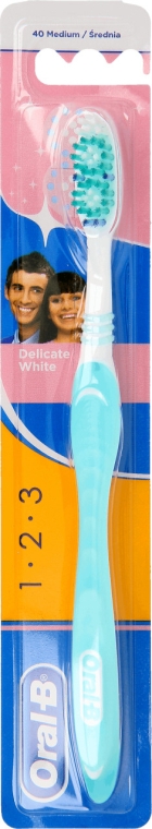 Зубная щетка, мятная - Oral-B 1 2 3 Delicat White 40 Medium