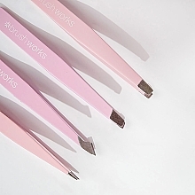 Набор пинцетов, 4 шт., розовые - Brushworks 4 Piece Combination Tweezer Set Pink — фото N4