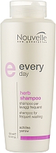 Духи, Парфюмерия, косметика Шампунь для ежедневного применения - Nouvelle Every Day Herb Shampoo