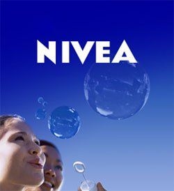 Крем денний проти зморшок для нормальної та сухої шкіри - NIVEA Visage Q10 Plus Anti-Wrinkle Day Cream — фото N3