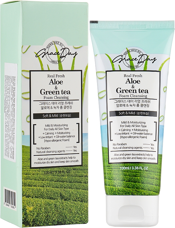 Пенка для умывания лица, с экстрактами алоэ вера и зеленого чая - Grace Day Real Fresh Aloe Green-Tea Foam Cleanser — фото N2