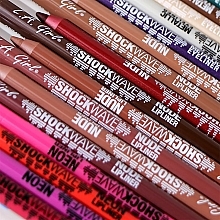 Карандаш для губ - L.A. Girl Shockwave Nude Lipliner — фото N2