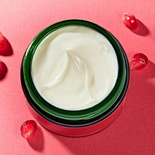 Нічний крем-ліфтинг "Гранат та пептиди Маки перуанської" - Weleda Pomegranate & Poppy Peptide Firming Night Cream — фото N5