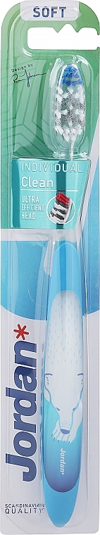 Мягкая зубная щетка, голубая с медведем - Jordan Individual Clean Soft — фото N1