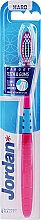 Зубная щетка жесткая Target, розовая с голубым - Jordan Target Teeth & Gums Hard — фото N2