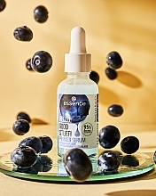 Праймер-сыворотка для лица - Essence Hello, Good Stuff! Primer Serum Hydrate & Plump Blueberry & Squalane — фото N10