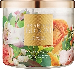 Духи, Парфюмерия, косметика Аромасвеча 3-х фитильная - Bath and Body Works Brightest Bloom Candle