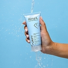 Відлущувальний засіб для обличчя - Alma К. Creamy Exfoliating Cleanser — фото N3