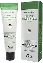 Парфумерія, косметика Крем для обличчя з кислотами - Ekel Miracle Centella Cica Cream (AHA, BHA, PHA)