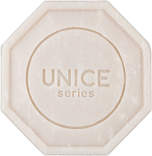 Натуральное мыло с медом и миндалем - Unice Honey & Almond Soap  — фото N2