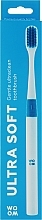 Парфумерія, косметика Зубна щітка, ультрам'яка, синя - Woom UltraClean Ultra Soft Toothbrush Blue