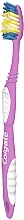 Зубная щетка "Премьер" средней жесткости №1, розовая - Colgate Premier Medium Toothbrush — фото N4