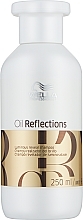 Духи, Парфюмерия, косметика УЦЕНКА Шампунь для интенсивного блеска - Wella Professionals Oil Reflections Luminous Reveal Shampoo *