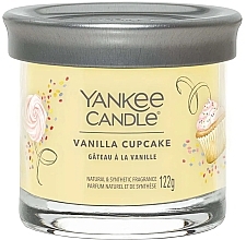 Ароматична свічка на підставці "Ванільний кекс", 1 ґніт - Yankee Candle Vanilla Cupcake Tumbler — фото N1