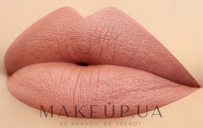 Матовая губная помада - London Copyright Profound Matte Lipstick — фото Allure