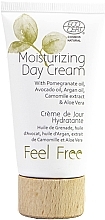 Духи, Парфюмерия, косметика Дневной крем для лица - Feel Free Classic Line Moisturizing Day Cream 