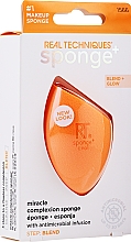 Спонж для макияжа - Real Techniques Miracle Complexion Sponge — фото N2