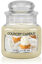 Парфумерія, косметика Ароматична свічка "Ванільний капкейк" (банка) - Country Candle Vanilla Cupcake