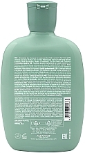 Шампунь відновлювальний для зміцнення волосся - Alfaparf Semi Di Lino Scalp Renew Energizing Low Shampoo — фото N2