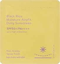 Парфумерія, косметика Зволожувальний сонцезахисний крем з чорним рисом - Haruharu Wonder Black Rice (пробник)