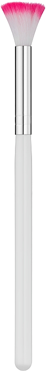 Кисточка ультрамягкая для хайлайтер и шиммера, бело-розовая - Man Fei — фото N1