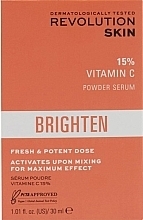 Осветляющая сыворотка для кожи в порошке - Revolution Skincare Brighten Vitamin C Powder Serum — фото N2