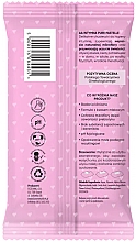Серветки для інтимної гігієни "М'якість та захист мікрофлори", 15 шт. - AA Intimate Pure Pastels Delicate Wipes — фото N2