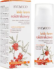 Духи, Парфюмерия, косметика УЦЕНКА Легкий облепиховый крем для лица - Sylveco *