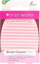 Очиститель для кистей, силиконовый, маленький - Brushworks Silicone Makeup Brush Cleaning Tool — фото N2