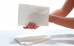 Одноразовые рукавицы для мытья, с пленкой, 50 шт. - Seni Care Laminated Hygienic Wash Gloves — фото N3