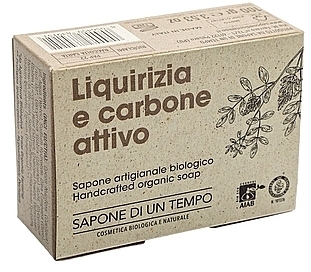 Органическое мыло "Солодка и активированный уголь" - Sapone Di Un Tempo Organic Soap Liquorice And Activated Charcoal — фото N1
