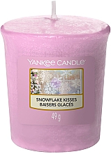 Парфумерія, косметика Ароматична свічка-вотив - Yankee Candle Snowflake Kisses Votive Candle