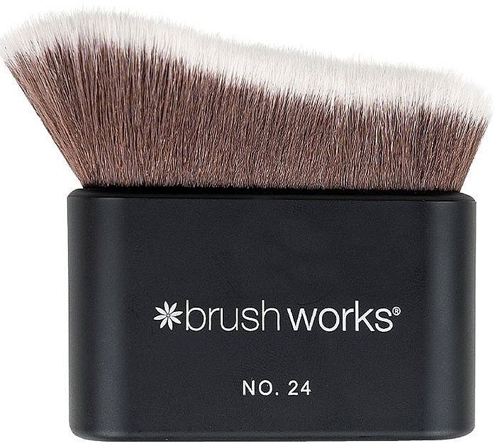 Пензель для розтушовування, № 24 - Brushworks Blending Face & Body Brush — фото N1