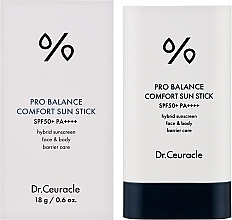 Сонцезахисний стік з пробіотиками для обличчя та тіла - Dr. Ceuracle Pro Balance Comfort Sun Stick SPF50+ PA + + + + — фото N2